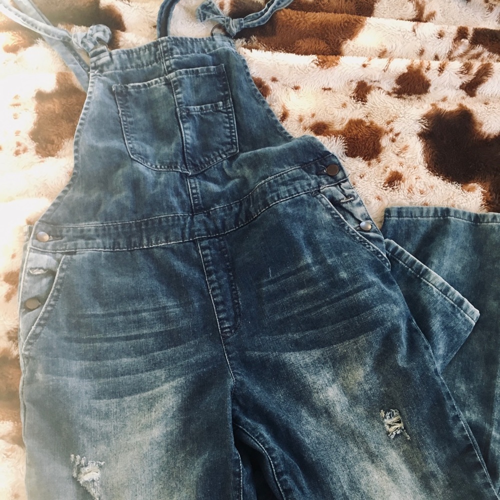 🍁Skinny overalls